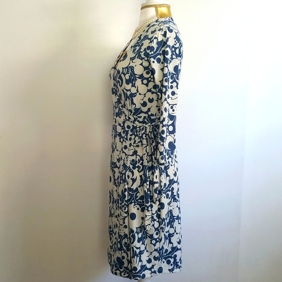 Wrap Around Floral Dress - Picture 10 of 16